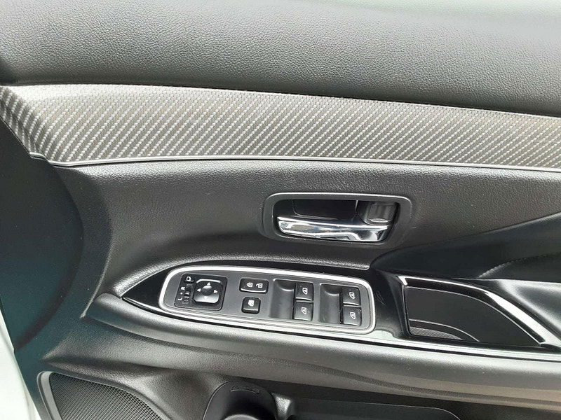 Mitsubishi Outlander 2.4 Outlander Dynamic PHEV CVT 4WD 5dr 5dr Automatic 2026