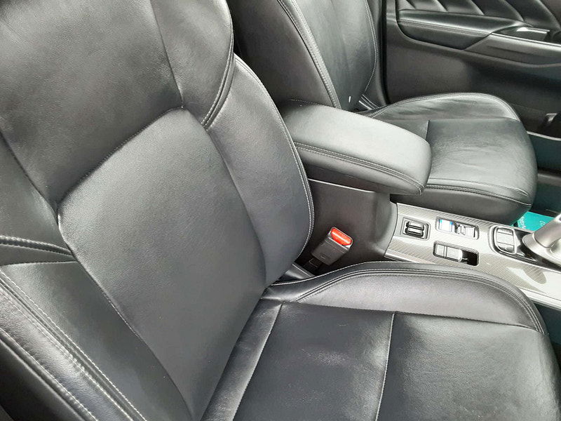 Mitsubishi Outlander 2.4 Outlander Dynamic PHEV CVT 4WD 5dr 5dr Automatic 2025