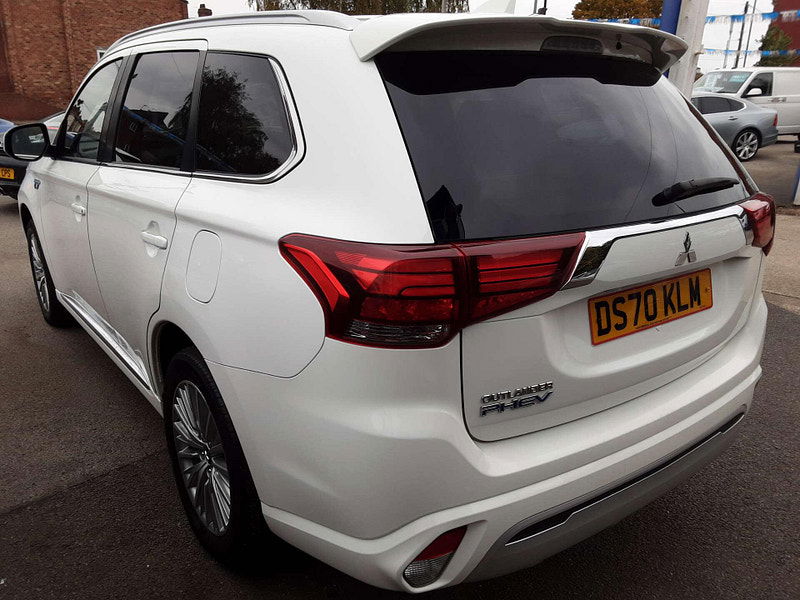 Mitsubishi Outlander 2.4 Outlander Dynamic PHEV CVT 4WD 5dr 5dr Automatic 2025