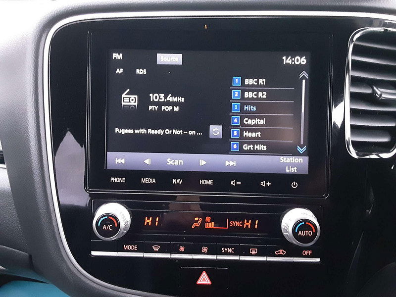 Mitsubishi Outlander 2.4 Outlander Exceed PHEV CVT 4WD 5dr 5dr Automatic 2026