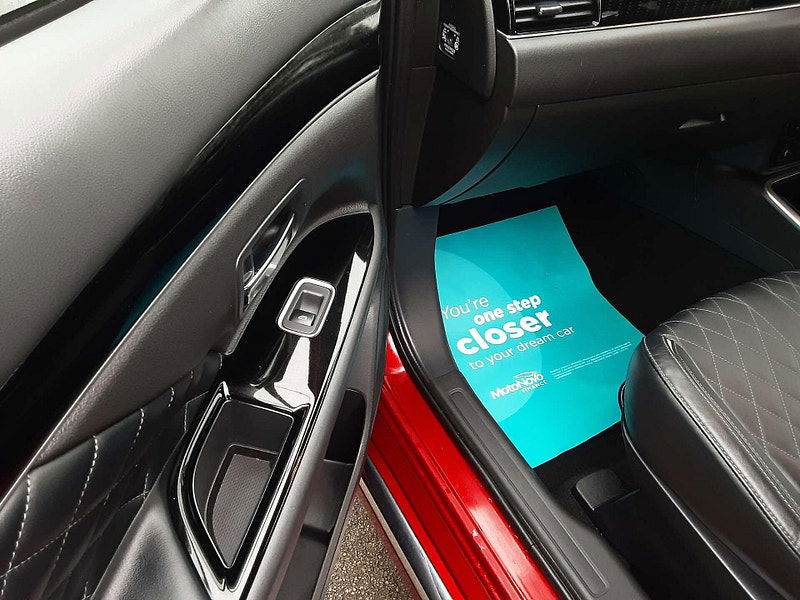 Mitsubishi Outlander 2.4 Outlander Exceed PHEV CVT 4WD 5dr 5dr Automatic 2025