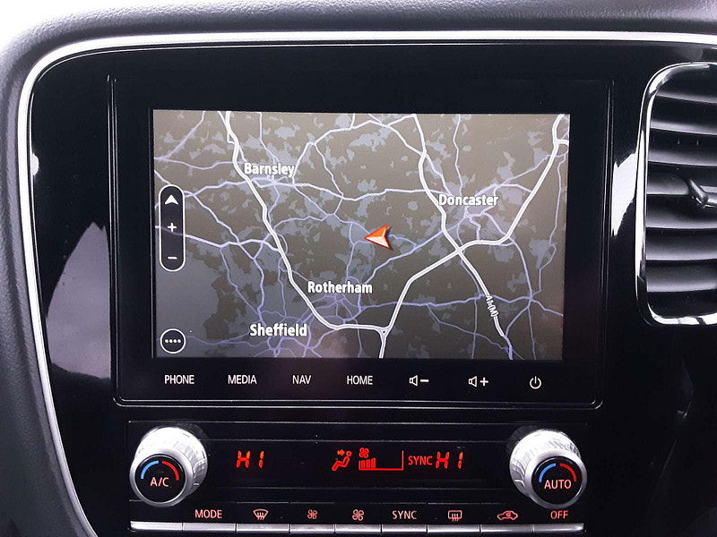 Mitsubishi Outlander 2.4 Outlander Exceed PHEV CVT 4WD 5dr 5dr Automatic 2025