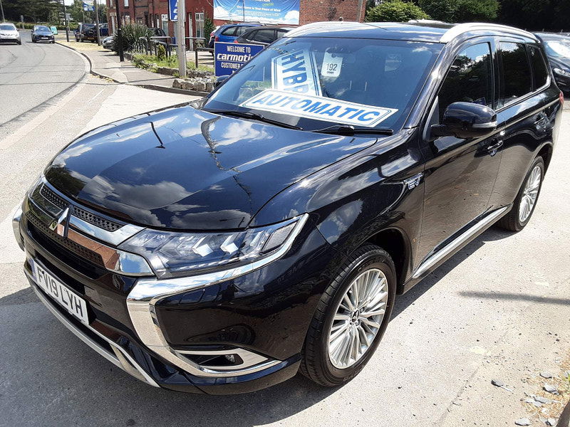 Mitsubishi Outlander 2.4h TwinMotor 13.8kWh 4h CVT 4WD Euro 6 (s/s) 5dr 5dr Automatic 2025