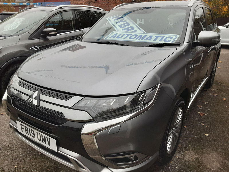 Mitsubishi Outlander 2.4h TwinMotor 13.8kWh 4h CVT 4WD Euro 6 (s/s) 5dr 5dr Automatic 2024