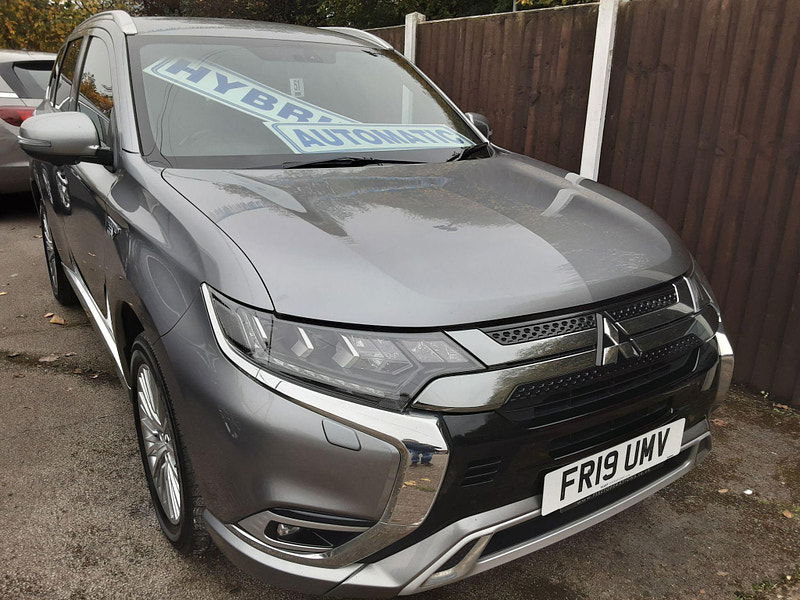 Mitsubishi Outlander 2.4h TwinMotor 13.8kWh 4h CVT 4WD Euro 6 (s/s) 5dr 5dr Automatic 2024