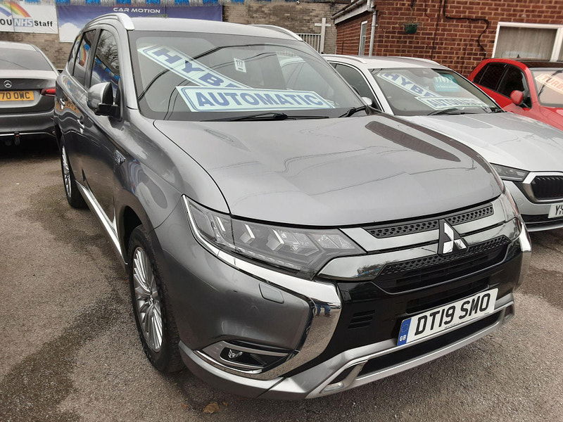 Mitsubishi Outlander 2.4h TwinMotor 13.8kWh 4h CVT 4WD Euro 6 (s/s) 5dr 5dr Automatic 2024