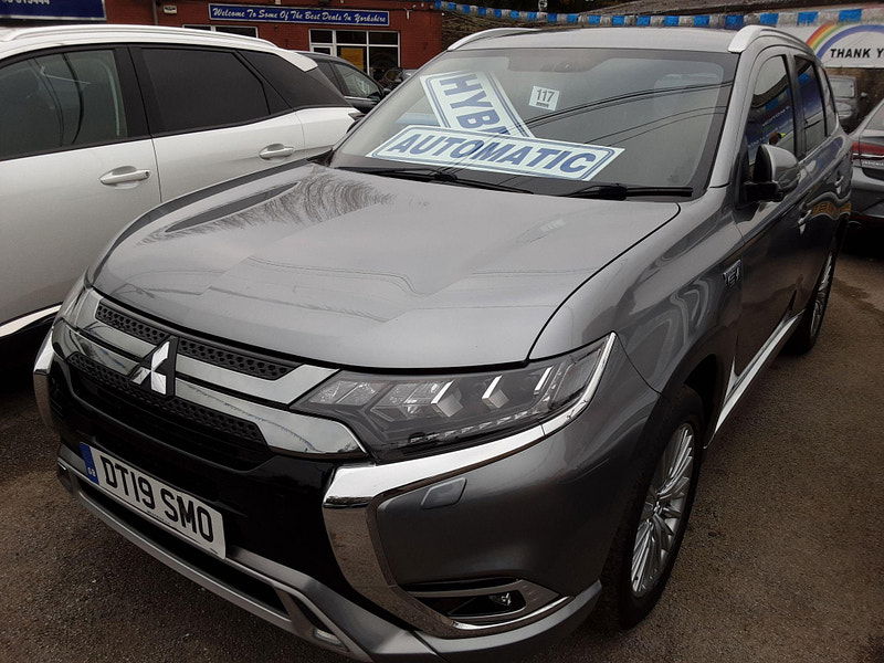 Mitsubishi Outlander 2.4h TwinMotor 13.8kWh 4h CVT 4WD Euro 6 (s/s) 5dr 5dr Automatic 2024