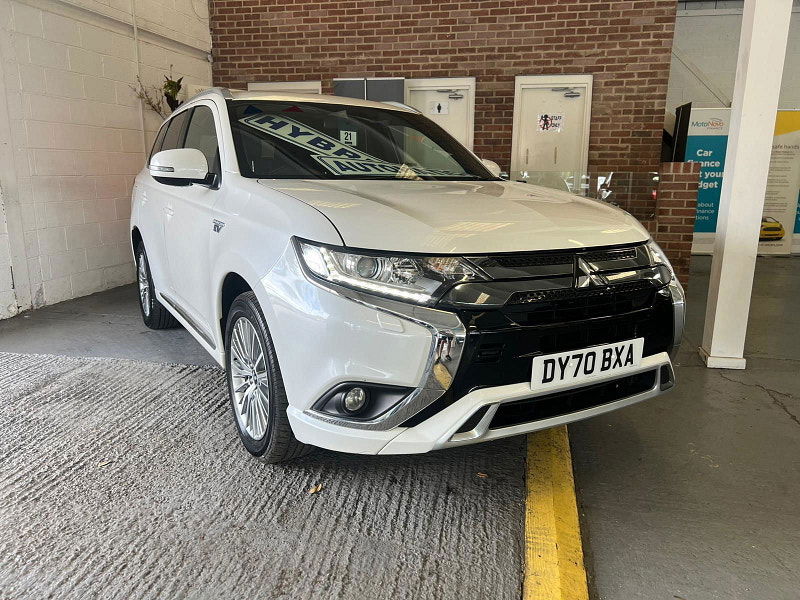 Mitsubishi Outlander 2.4h TwinMotor 13.8kWh Dynamic CVT 4WD Euro 6 (s/s) 5dr 5dr Automatic 2024