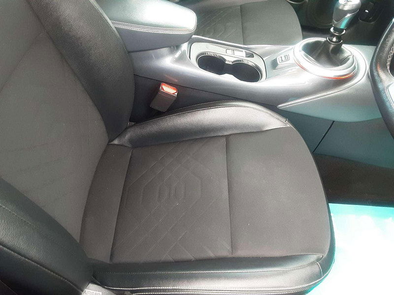 Nissan Juke 1.0 DIG-T Tekna Euro 6 (s/s) 5dr 5dr Manual 2025