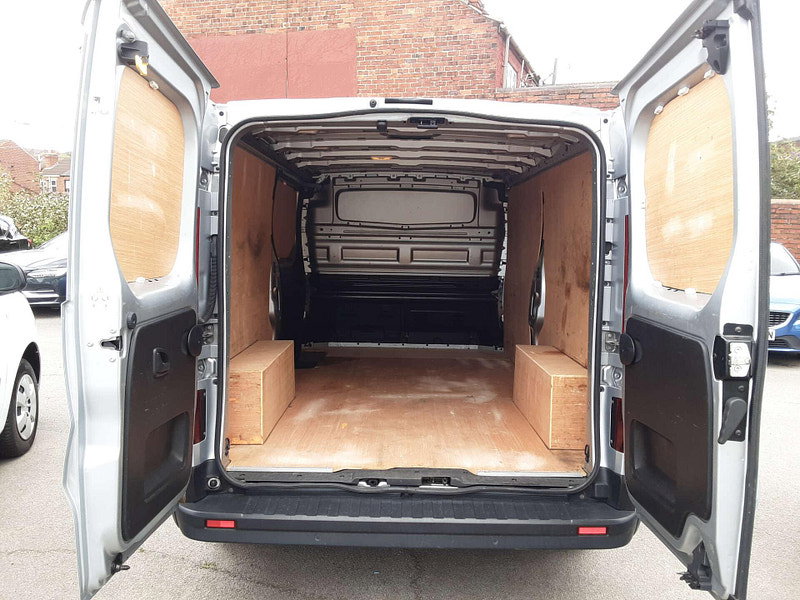 Nissan Primastar 2.0 Primastar Tekna dCi 2dr Manual 2026