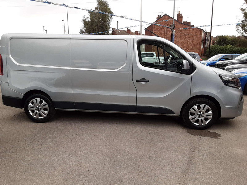 Nissan Primastar 2.0 Primastar Tekna dCi 2dr Manual 2026