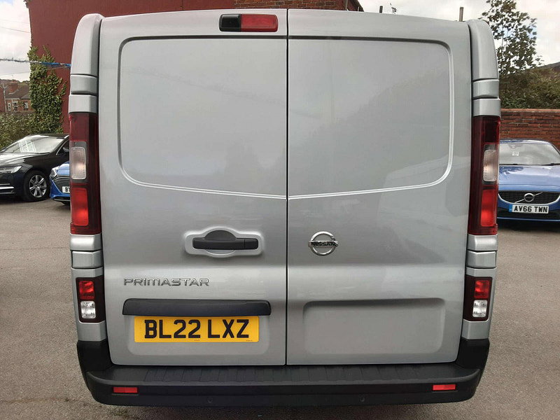 Nissan Primastar 2.0 Primastar Tekna dCi 2dr Manual 2026