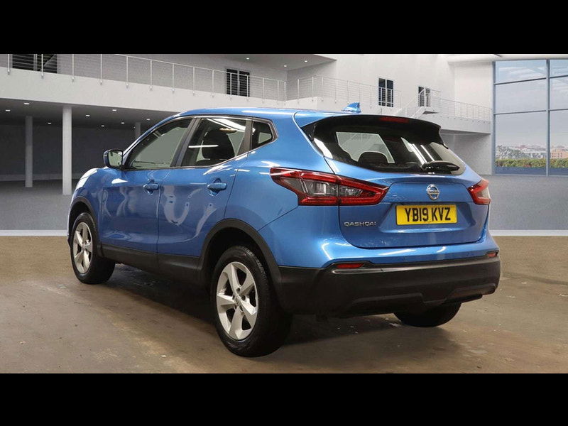 Nissan Qashqai 1.3 Qashqai Acenta Premium DiG-T 5dr 5dr Manual 2025