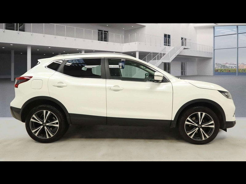 Nissan Qashqai 1.3 Qashqai N-Connecta DiG-T 5dr 5dr Manual 2026