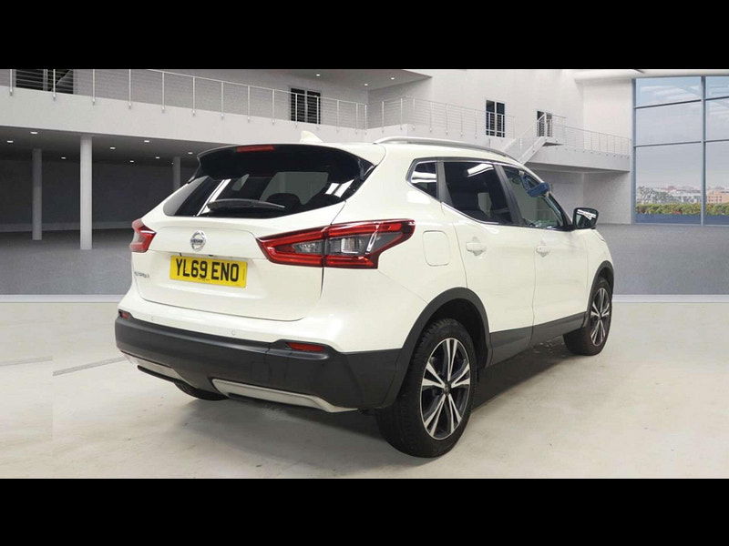 Nissan Qashqai 1.3 Qashqai N-Connecta DiG-T 5dr 5dr Manual 2026