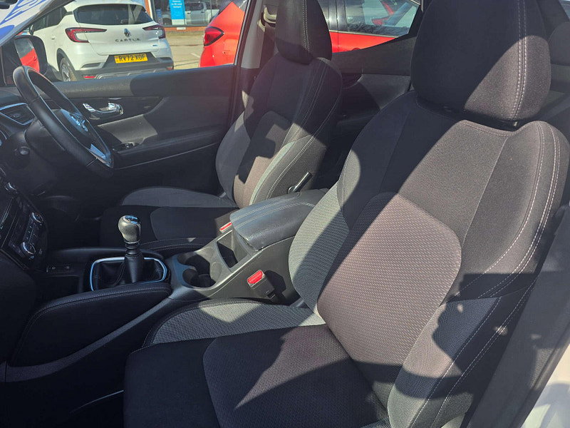 Nissan Qashqai 1.3 Qashqai N-Connecta DiG-T 5dr 5dr Manual 2026