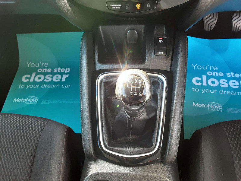 Nissan Qashqai 1.3 Qashqai Visia DIG-T 5dr 5dr Manual 2025