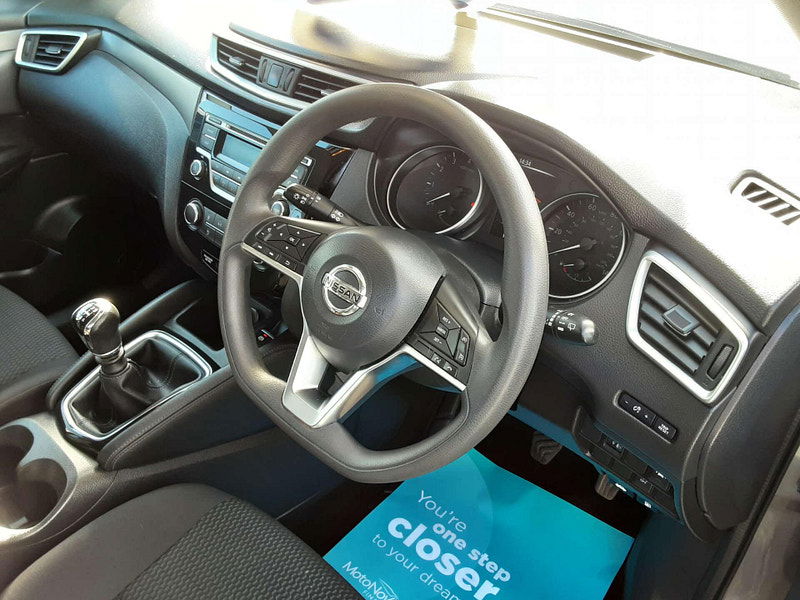 Nissan Qashqai 1.3 Qashqai Visia DIG-T 5dr 5dr Manual 2025