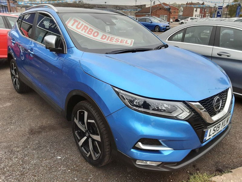 Nissan Qashqai 1.5 dCi 115 Tekna+ 5dr (FULL LEATHER+SAT NAV+GLASS ROOF+REVERSE CAMERA) 5dr Manual 2025