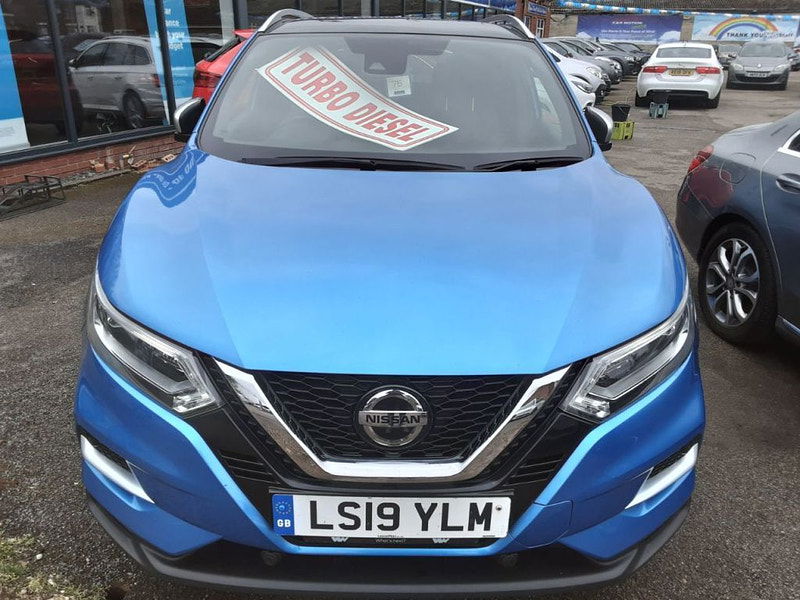 Nissan Qashqai 1.5 dCi 115 Tekna+ 5dr (FULL LEATHER+SAT NAV+GLASS ROOF+REVERSE CAMERA) 5dr Manual 2025