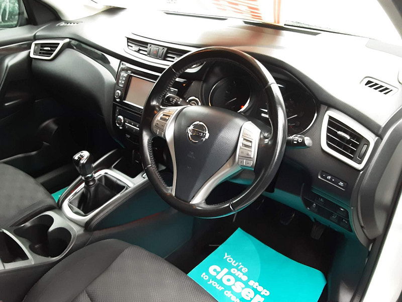 Nissan Qashqai 1.5 dCi N-Connecta 2WD Euro 6 (s/s) 5dr 5dr Manual 2025