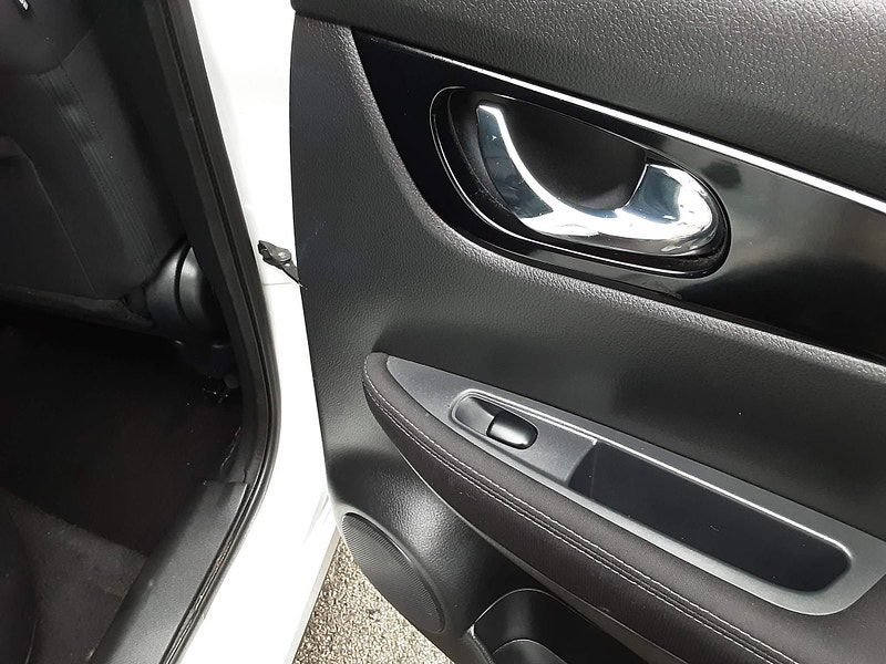 Nissan Qashqai 1.5 dCi N-Connecta 2WD Euro 6 (s/s) 5dr 5dr Manual 2025