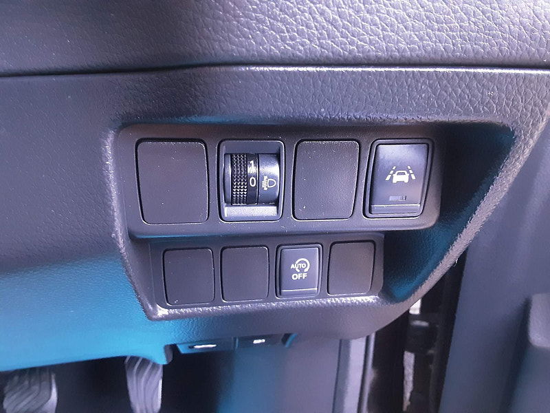 Nissan Qashqai 1.5 dCi N-Connecta Euro 6 (s/s) 5dr 5dr Manual 2025
