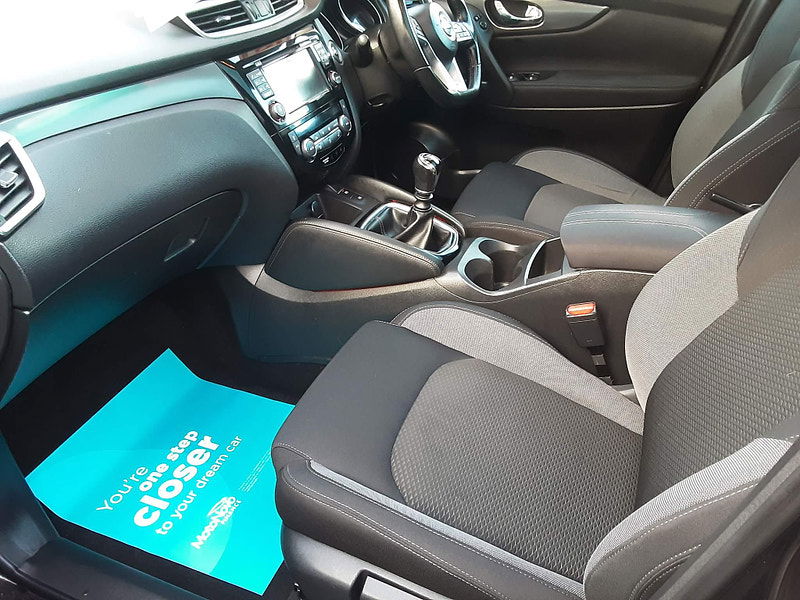 Nissan Qashqai 1.5 dCi N-Connecta Euro 6 (s/s) 5dr 5dr Manual 2025