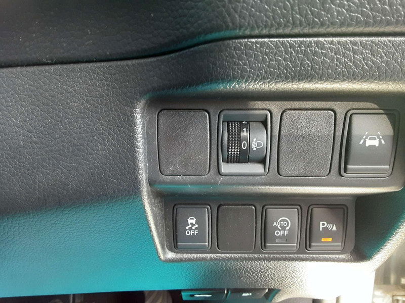 Nissan Qashqai 1.5 Qashqai N-Tec dCi 5dr 5dr Manual 2025