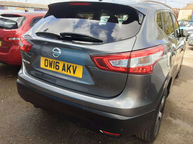 Nissan Qashqai 1.6 DIG-T N-Connecta 2WD Euro 6 (s/s) 5dr 5dr Manual 2025