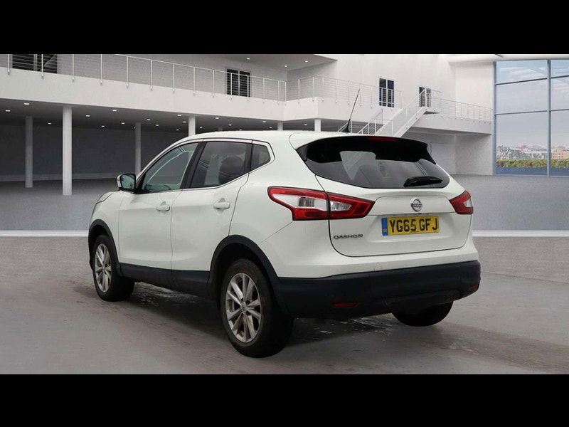 Nissan Qashqai 1.6 Qashqai Acenta Premium dCi CVT 5dr 5dr Automatic 2025