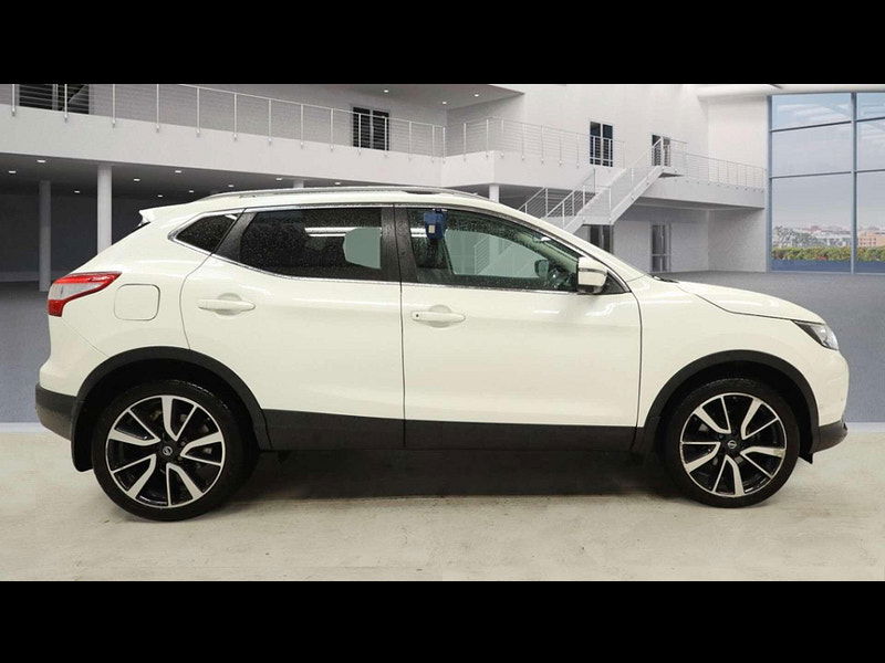 Nissan Qashqai 1.6 Qashqai Tekna dCi 4x4 4WD 5dr 5dr Manual 2025