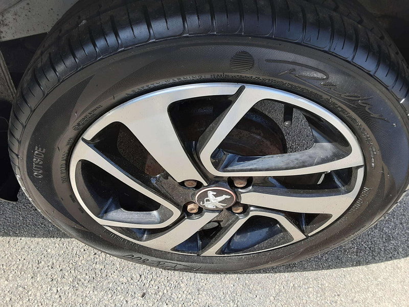 Peugeot 108 1.2 108 Roland Garros Top 3dr 3dr Manual 2026