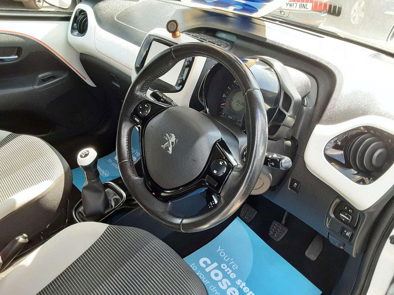 Peugeot 108 1.2 108 Roland Garros Top 3dr 3dr Manual 2025