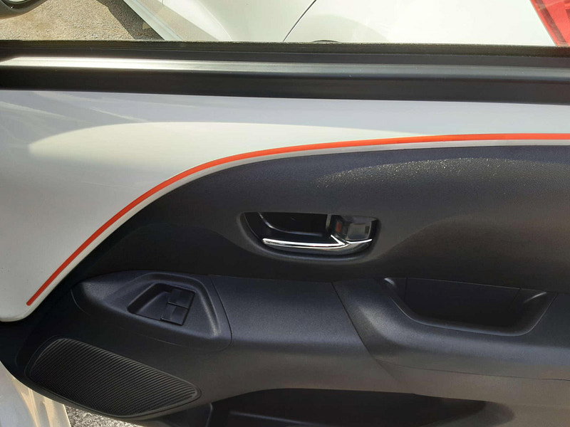 Peugeot 108 1.2 108 Roland Garros Top 3dr 3dr Manual 2026