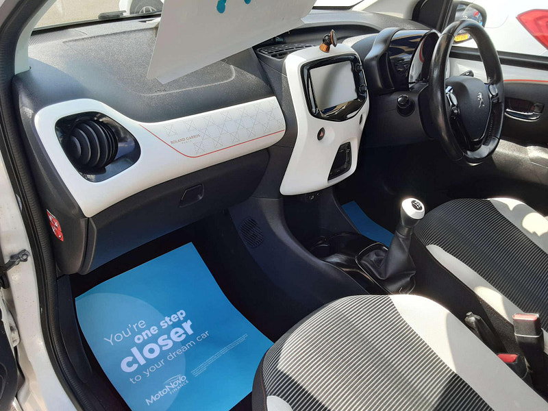 Peugeot 108 1.2 108 Roland Garros Top 3dr 3dr Manual 2026