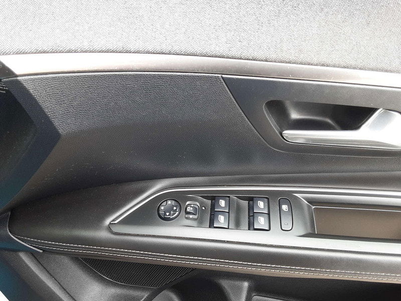 Peugeot 3008 1.6 3008 Allure Blue HDi S/S 5dr 5dr Manual 2025