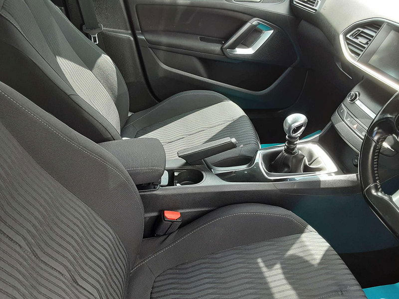Peugeot 308 1.6 308 Active HDi Blue S/S 5dr 5dr Manual 2025