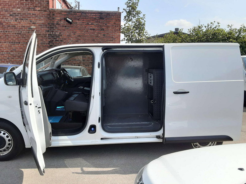 Peugeot Expert 2.0 Expert Professional L1 Blue HDi 2dr Manual 2026