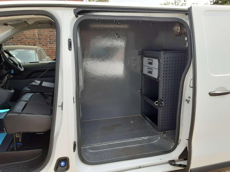 Peugeot Expert 2.0 Expert Professional L1 Blue HDi 2dr Manual 2026