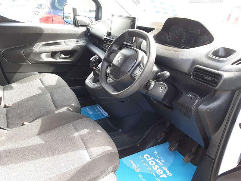 Peugeot Partner 1.5 Partner Professional L2 Blue HDi 2dr Manual 2025
