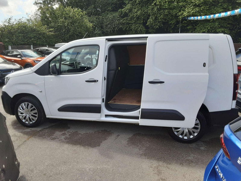 Peugeot Partner 1.5 Partner Professional L2 Blue HDi 2dr Manual 2025