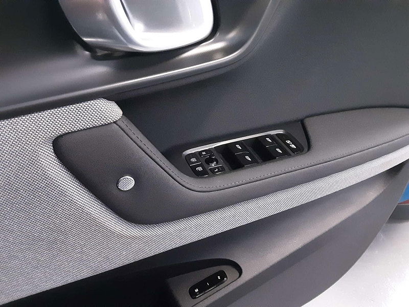 Polestar 2 Polestar 2 Plus EV FWD 5dr 5dr Automatic 2025
