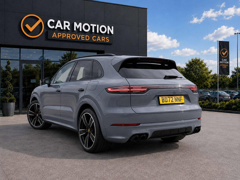 Porsche Cayenne 3.0 Cayenne V6 Platinum Edition E-Hybrid A 4WD 5dr 5dr Automatic 2026