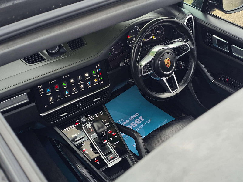 Porsche Cayenne 3.0 Cayenne V6 Platinum Edition E-Hybrid A 4WD 5dr 5dr Automatic 2026