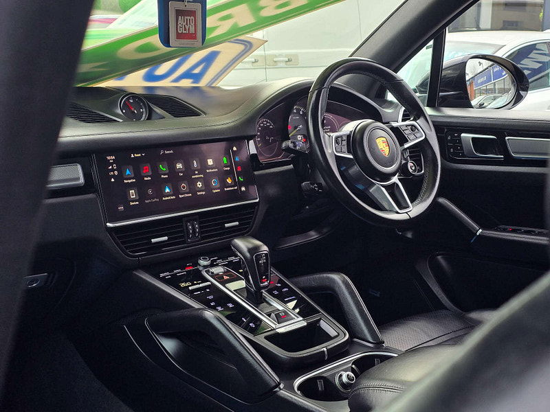 Porsche Cayenne 3.0 Cayenne V6 Platinum Edition E-Hybrid A 4WD 5dr 5dr Automatic 2026