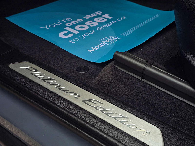 Porsche Cayenne 3.0 Cayenne V6 Platinum Edition E-Hybrid A 4WD 5dr 5dr Automatic 2026