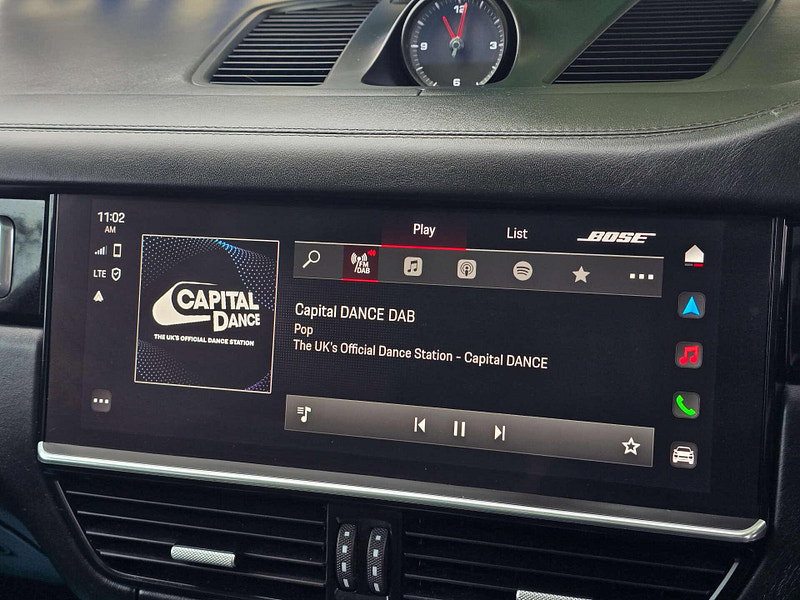 Porsche Cayenne 3.0 Cayenne V6 Platinum Edition E-Hybrid A 4WD 5dr 5dr Automatic 2026