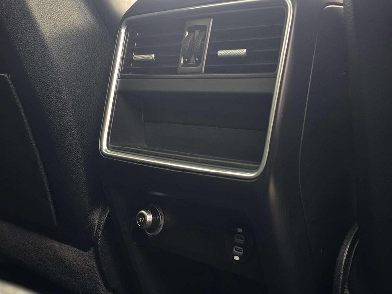 Porsche Cayenne 3.0 Cayenne V6 Platinum Edition E-Hybrid A 4WD 5dr 5dr Automatic 2026