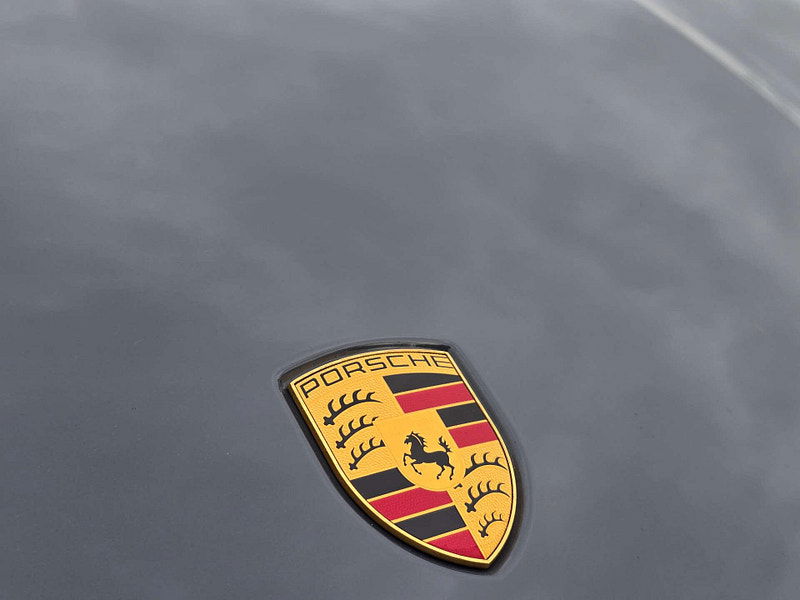 Porsche Cayenne 3.0 Cayenne V6 Platinum Edition E-Hybrid A 4WD 5dr 5dr Automatic 2026